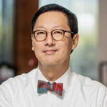 Santa Ono
