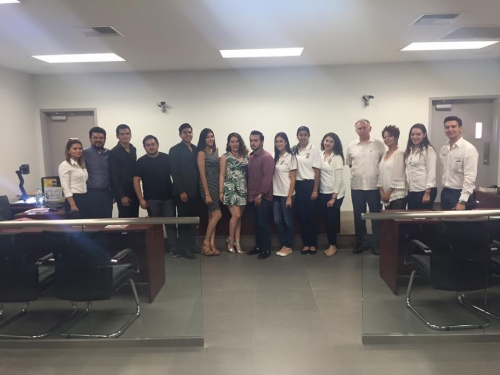 Ganan concurso de Debate