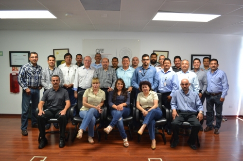 Recibe Curso de Energías Renovables la CFE Rosarito