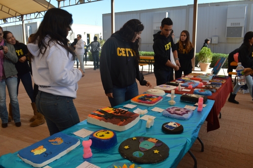 Exponen su lado artístico
