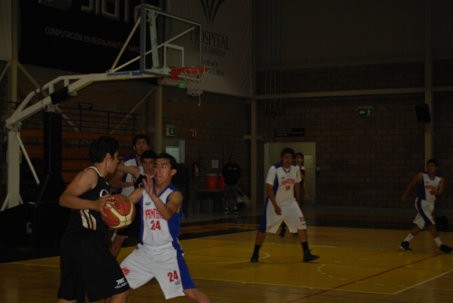 Gran participación de Zorros en básquet