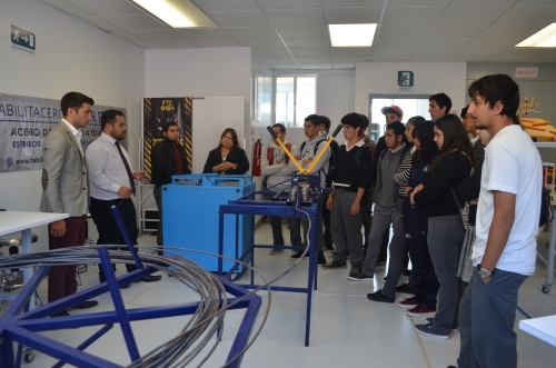 Futuros ingenieros muestran su talento