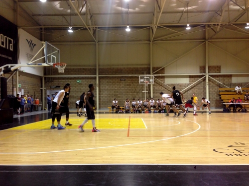 Zorros enfrentan a Hawks