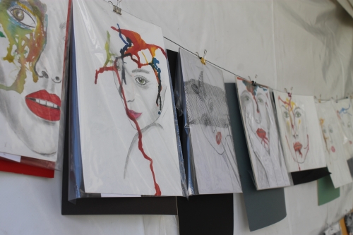 Disfrutan primera edición del Art Walk