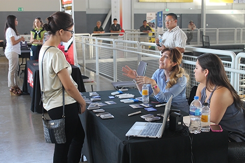 Buscan primera oportunidad