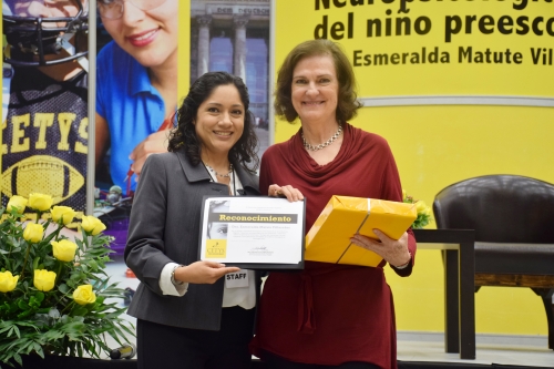 Presentan Cátedra Distinguida de Psicología