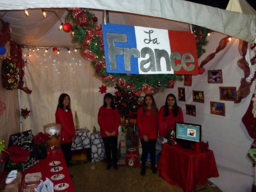 Montan mercado navideño