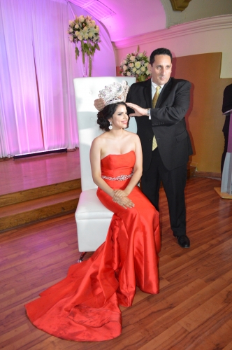 Daniela inicia reinado
