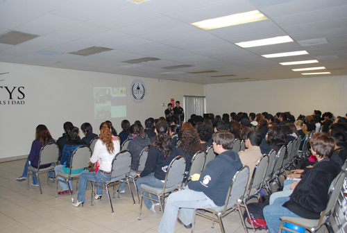 Presentan Programa CAS