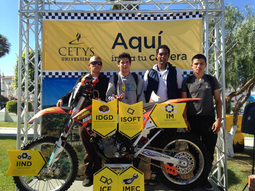 Participan en Expo Educación COVEE