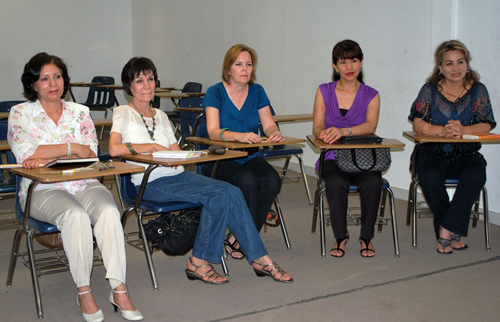 Culminan padres grupo de lectura