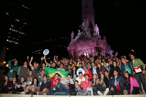 Participan en Google Summit en Ciudad de México