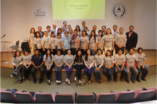 Brindan curso de inducción