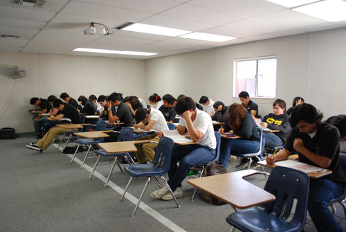 Aplican prueba ENLACE