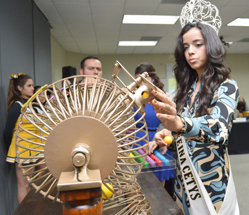 Cachanilla gana 9 millones de pesos