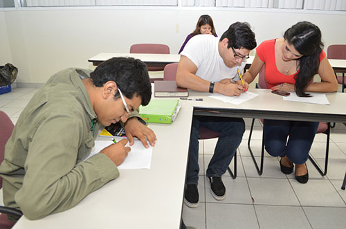 Perfeccionan su lectura a través de taller