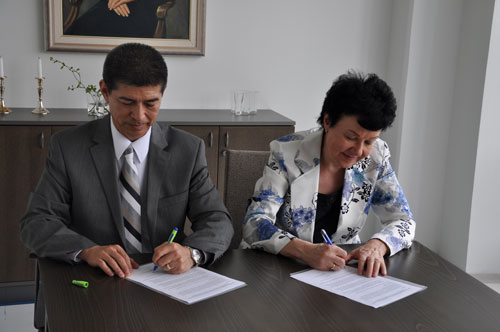 Se Firma Acuerdo con Universidad Finlandesa