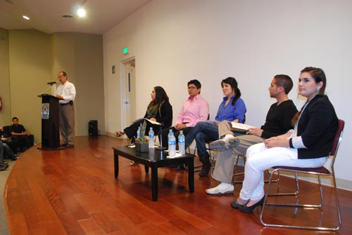 Discuten el futuro de México