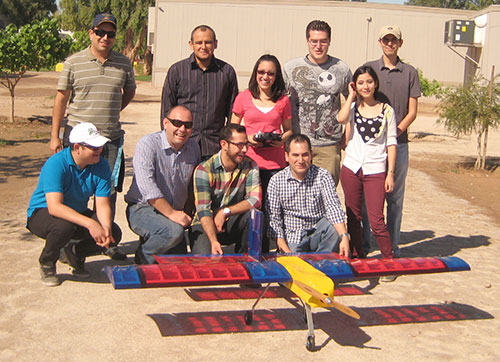 Desarrollan modelo aeronáutico