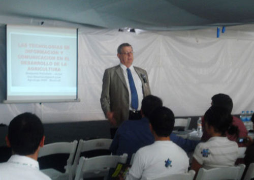 Llevan los Agronegocios a Michoacán