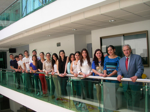 Alumnas de Psicología viajan a Cuba y Chile