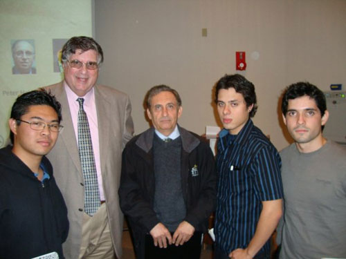 Asisten a Evento Internacional