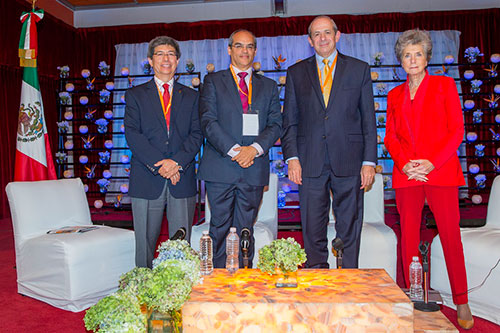 Expone modelo internacional del CETYS