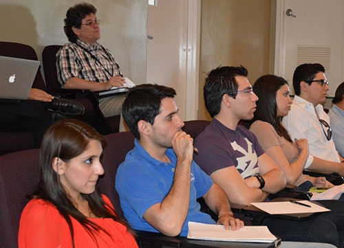 800 estudiantes a Educación Continua