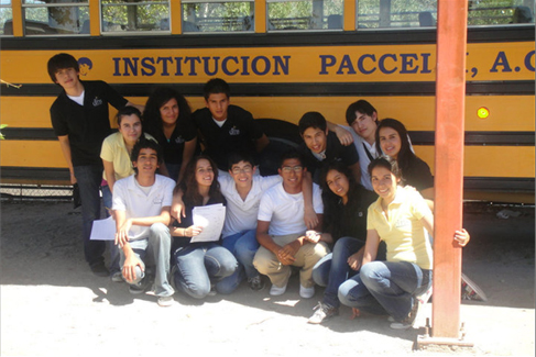 Emprendedores apoyan a su comunidad