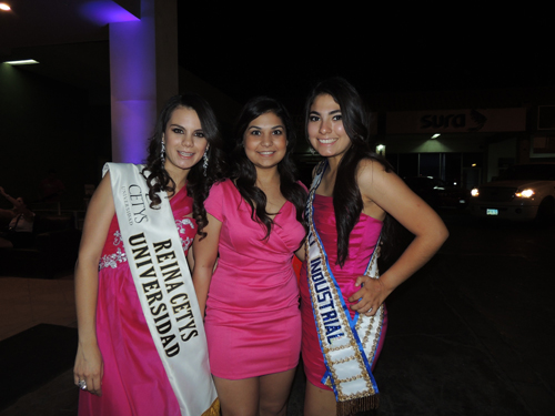 Participa en baile Rosa Altruista