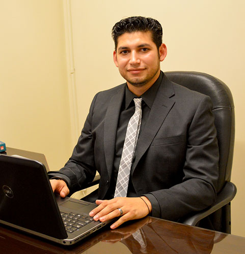 Dr. Básaca se une a la Escuela de Ingeniería