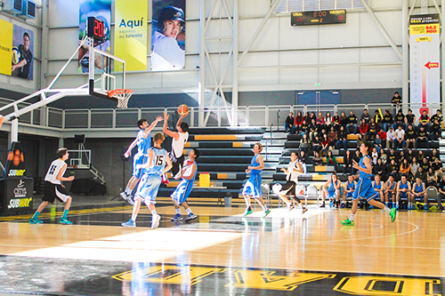 Ganan torneo en San Diego