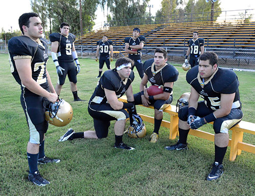 Combinan estudios con el deporte