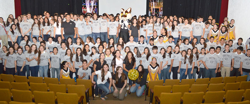 Más de 2 mil inician ciclo escolar