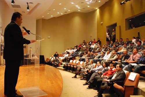 Exponen Alternativas para la Construcción