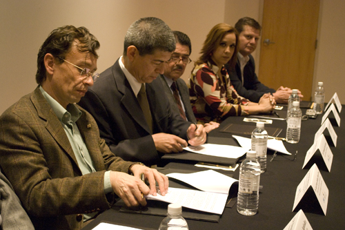 Firman convenio CETYS-CIDETEQ