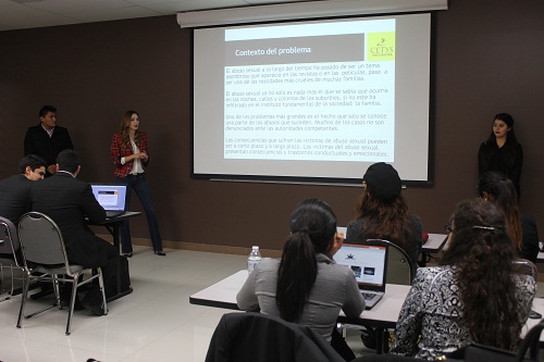 Realizan Coloquio de Investigación