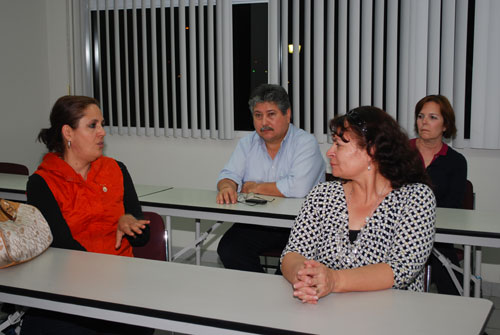 Buscan contribuir al éxito de sus hijos