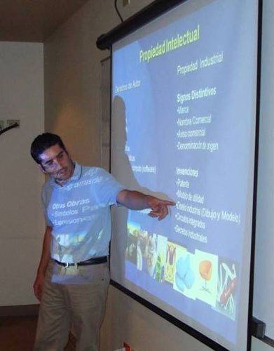 Instruyen sobre Protección a Innovaciones
