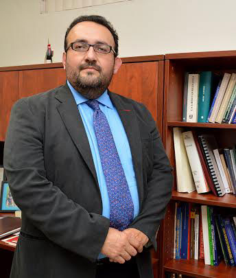 Escuela de Derecho tiene conferencia y taller