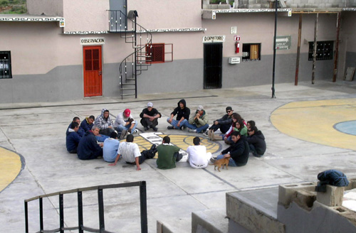 Realizan Actividades con Internos del CRREAD