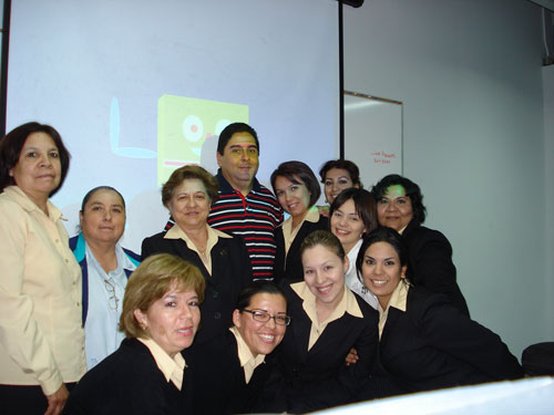 Empleados Asisten a Curso de Inducción