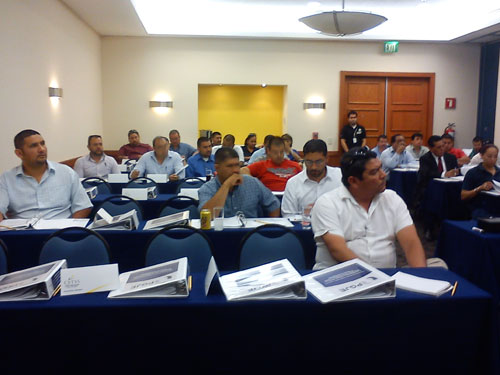 Capacitan a 120 policías ministeriales