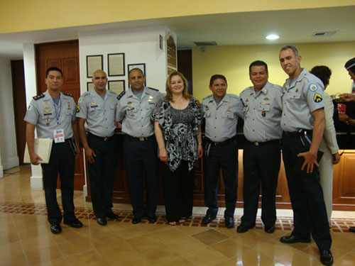 Expone en Congreso Nacional DARE