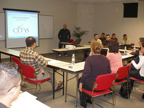 Inician Clases de Diplomado