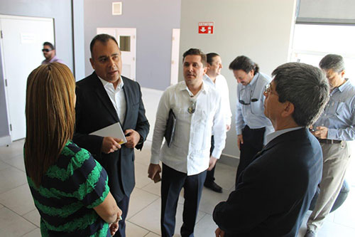 Se reúne Rector con diputados federales