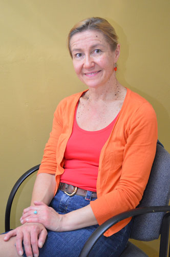 Profesora de Finlandia imparte conferencias