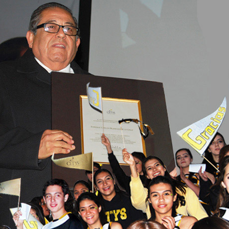 CETYS Reconoce Liderazgo de Blancas de La Cruz