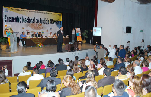 Realizan Encuentro Nacional de Justicia Alternativa