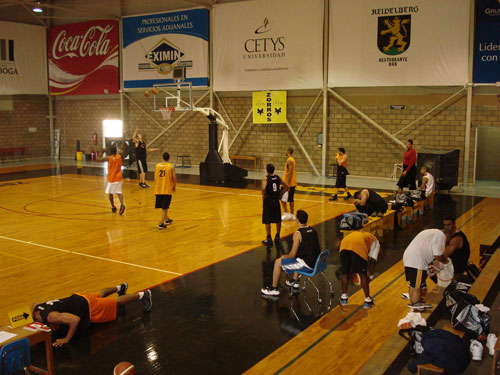 Entrenan Soles en Gimnasio de CETYS Universidad